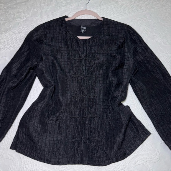 Eileen Fisher Sweaters - Eileen Fisher Top Women's Small Black Knot Button Silk Linen Oriental Style